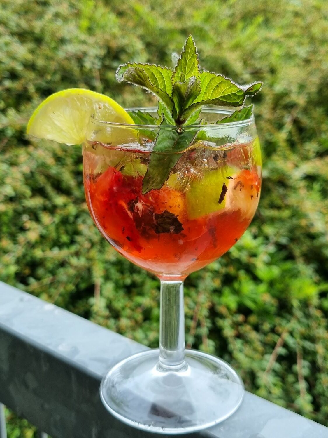 ein bunter Cocktail